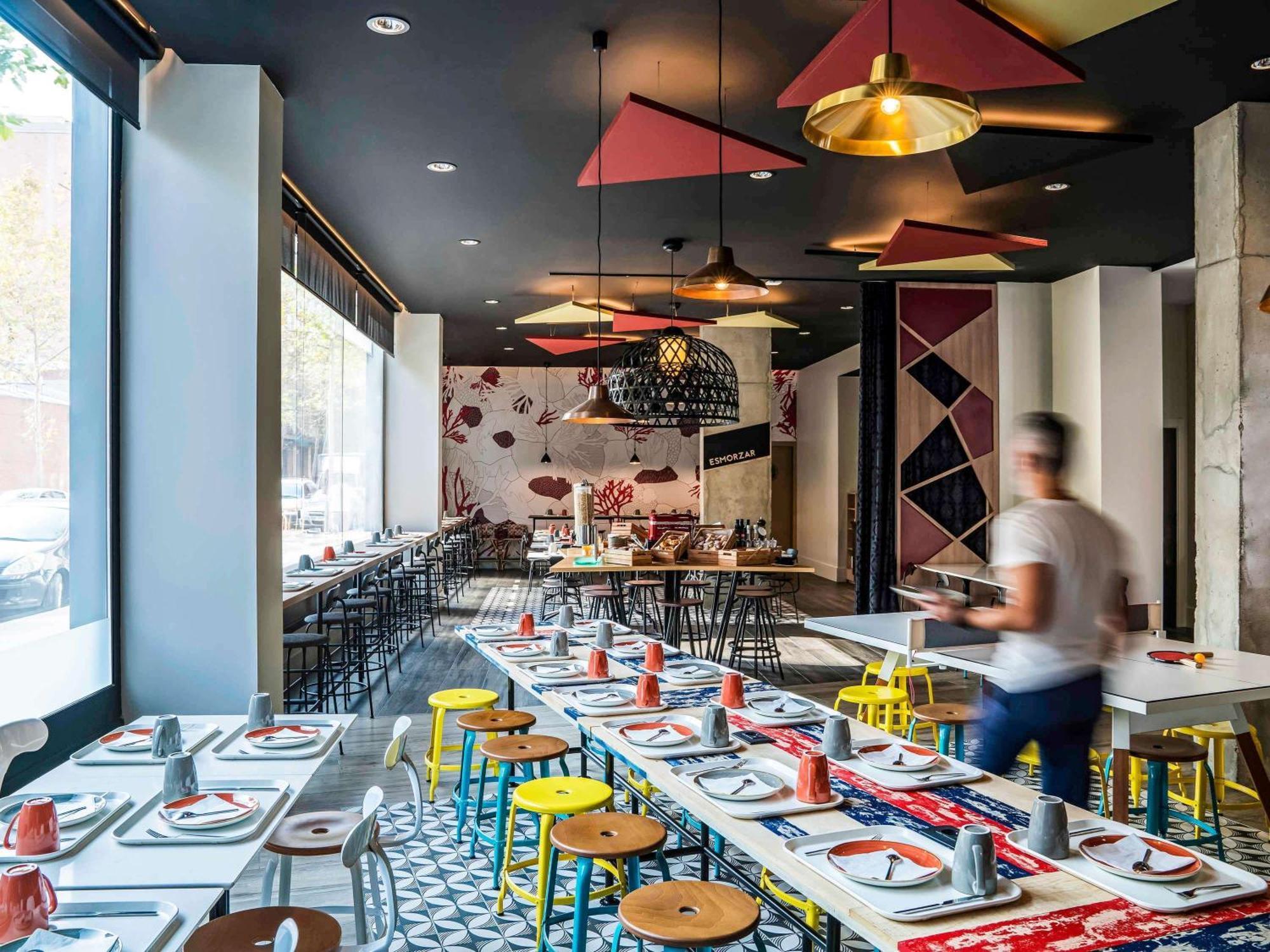 Ibis Styles Barcelona City Bogatell Esterno foto