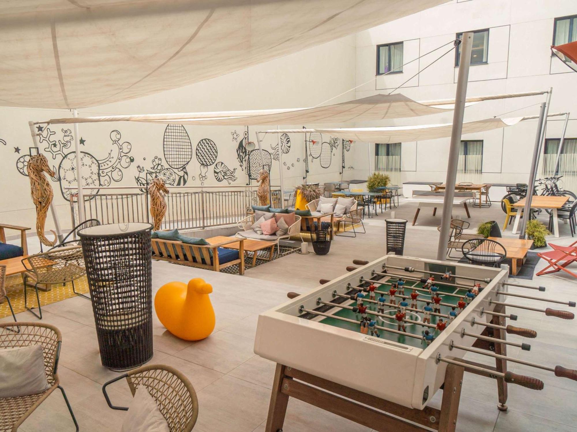 Ibis Styles Barcelona City Bogatell Esterno foto