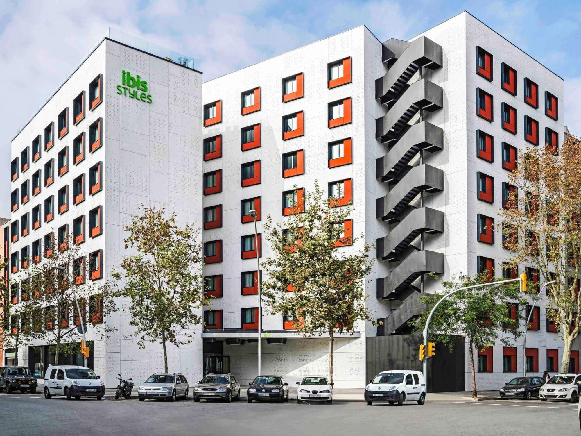 Ibis Styles Barcelona City Bogatell Esterno foto
